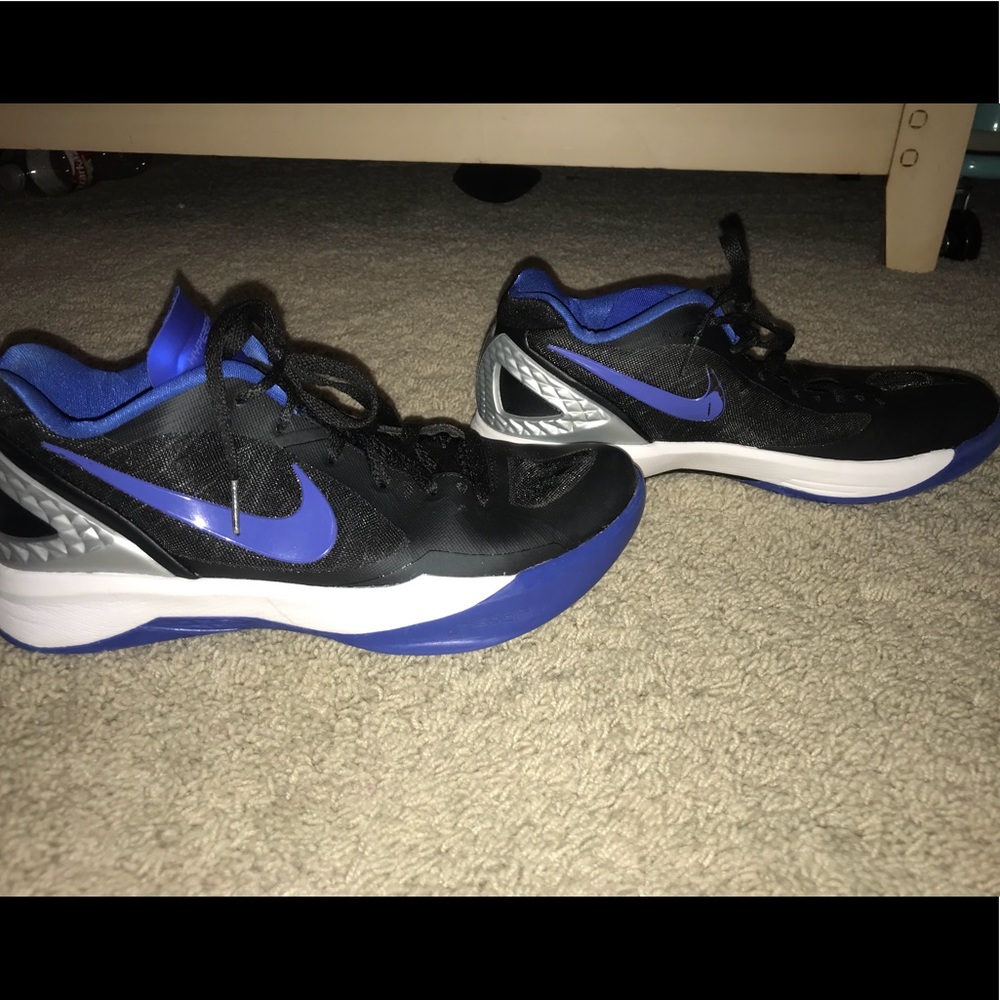 Nike volleyball shoes